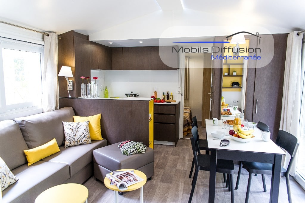 Mobils Diffusion - Second hand semi-detached mobile home – 3 bedrooms – year 2014