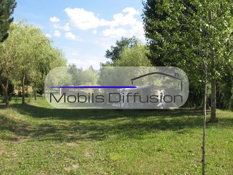 Mobils Diffusion - Plot of land for mobile home on the edge of a large lake in the Hautes-Alpes