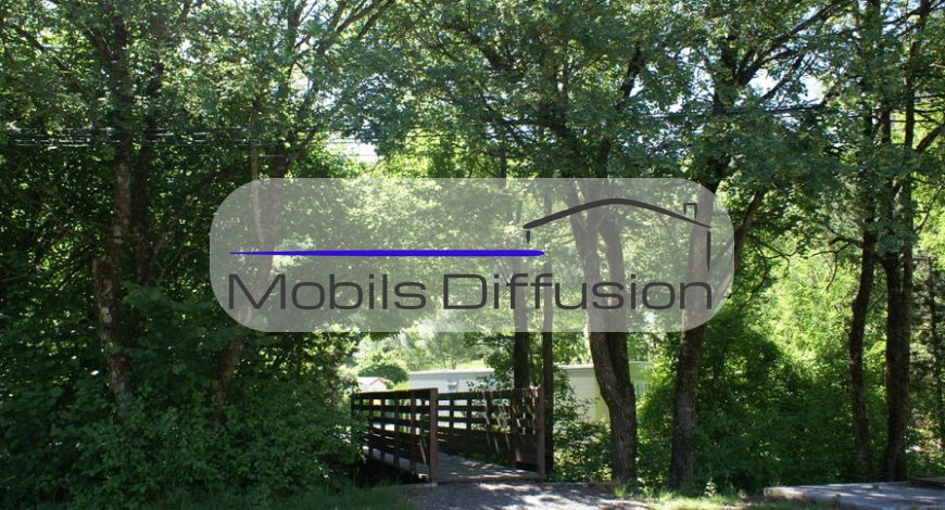 Mobils Diffusion - Parcelle mobil-home dans un camping en pleine nature, PACA