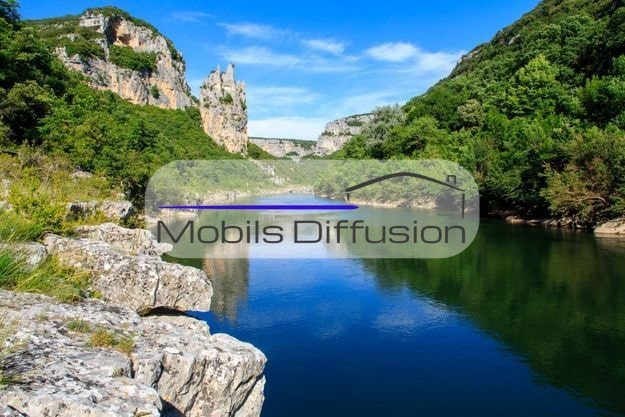 Mobils Diffusion - Pitch for mobile home in this campsite in the north of the Gard